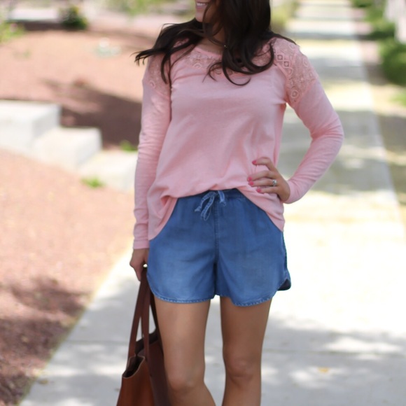 Juicy Couture Indigo Denim Blue Jogger Shorts NWT - Picture 5 of 5